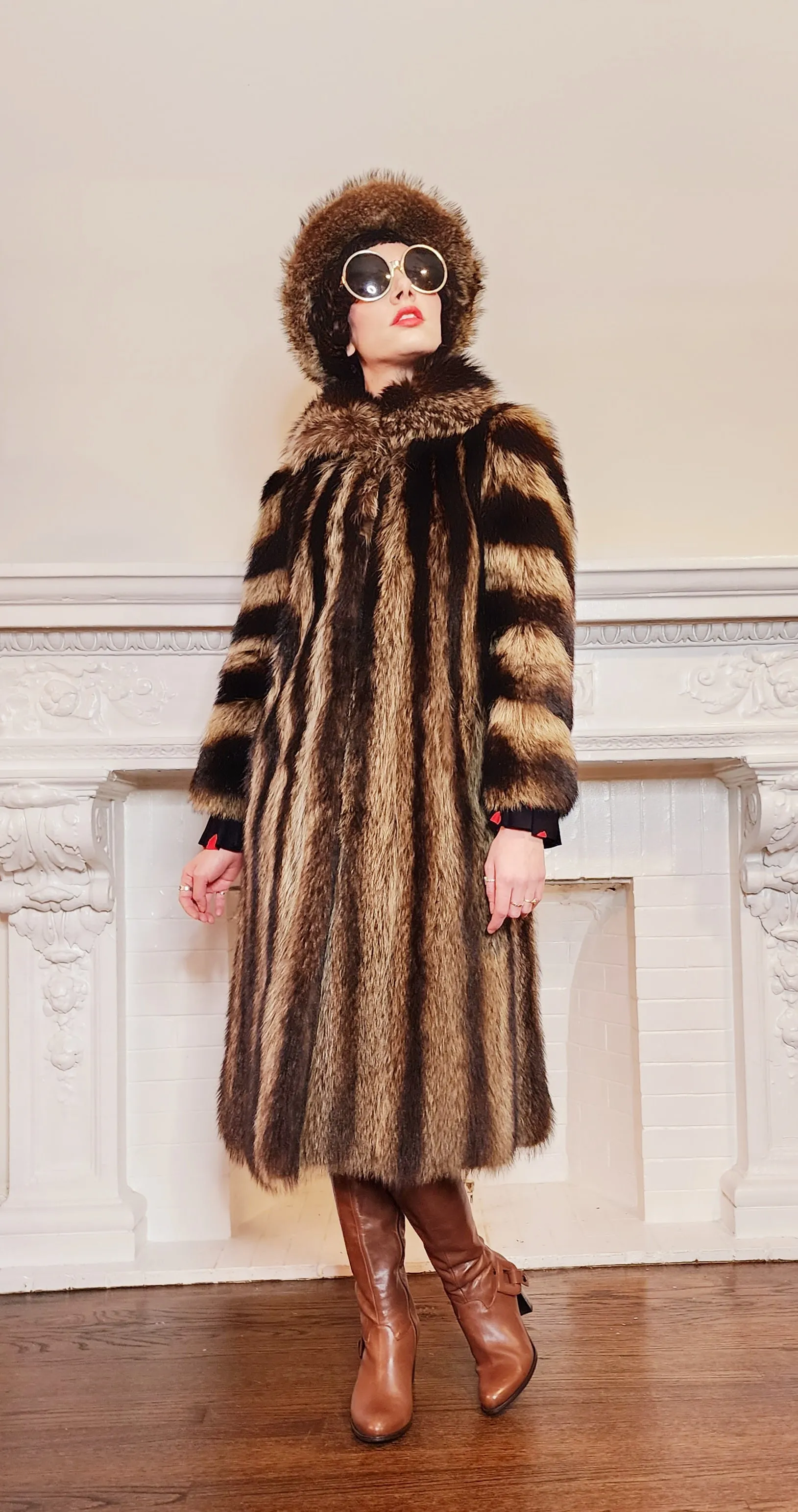 80s 70s Long Raccoon Fur Coat with Large Collar by Tibor Furs Small