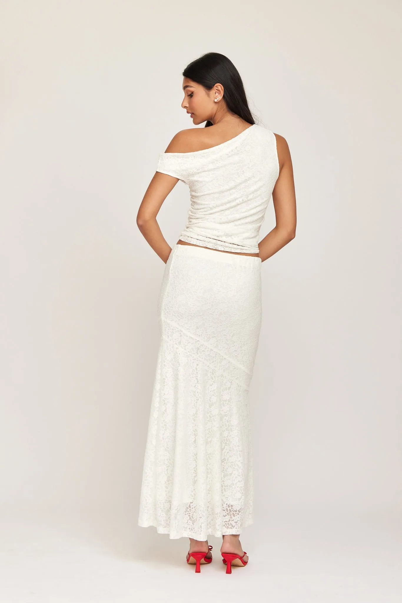 ANDREA LACE SKIRT
