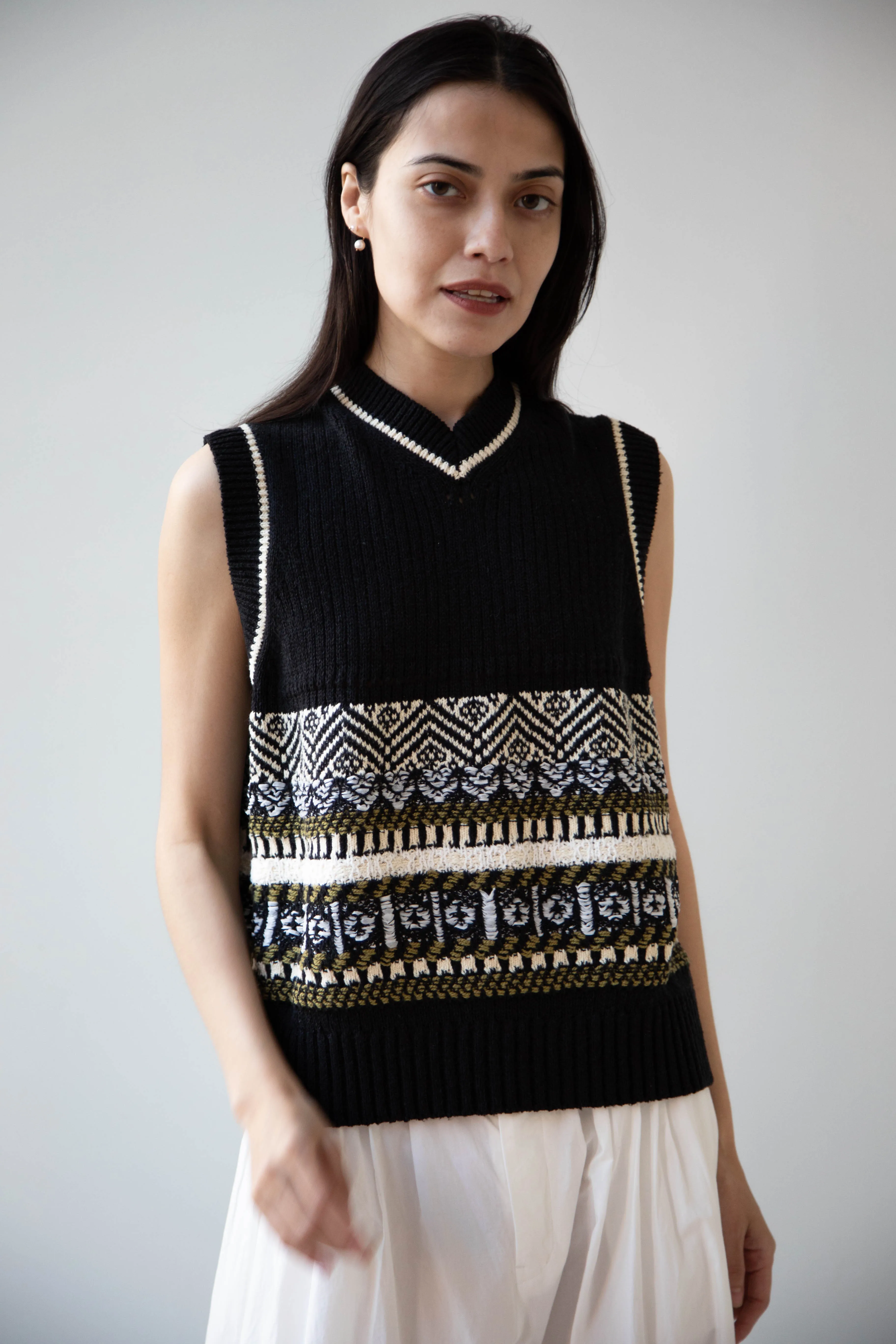 Aseedonclöud | Family Traditions Knit Vest in Black