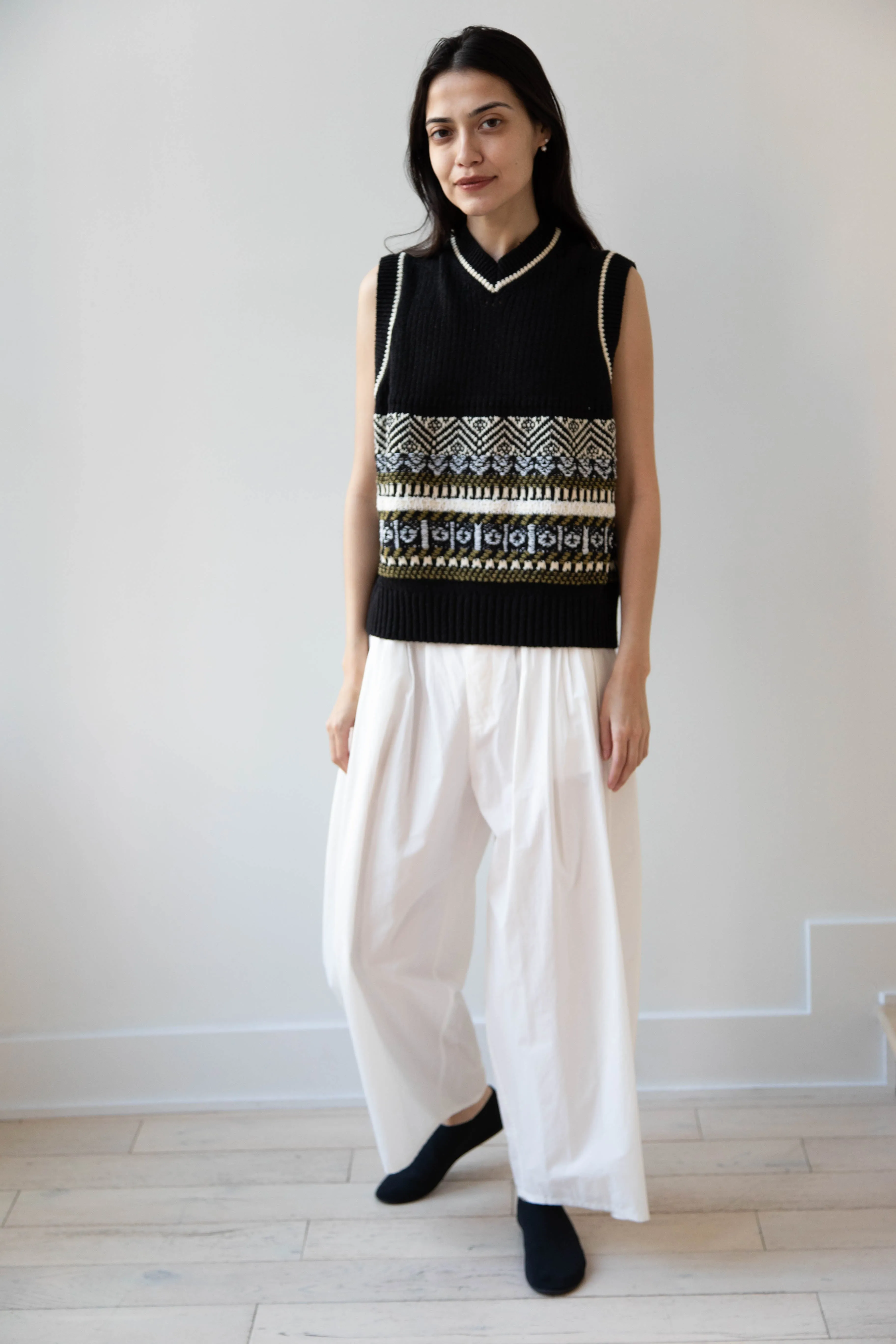 Aseedonclöud | Family Traditions Knit Vest in Black