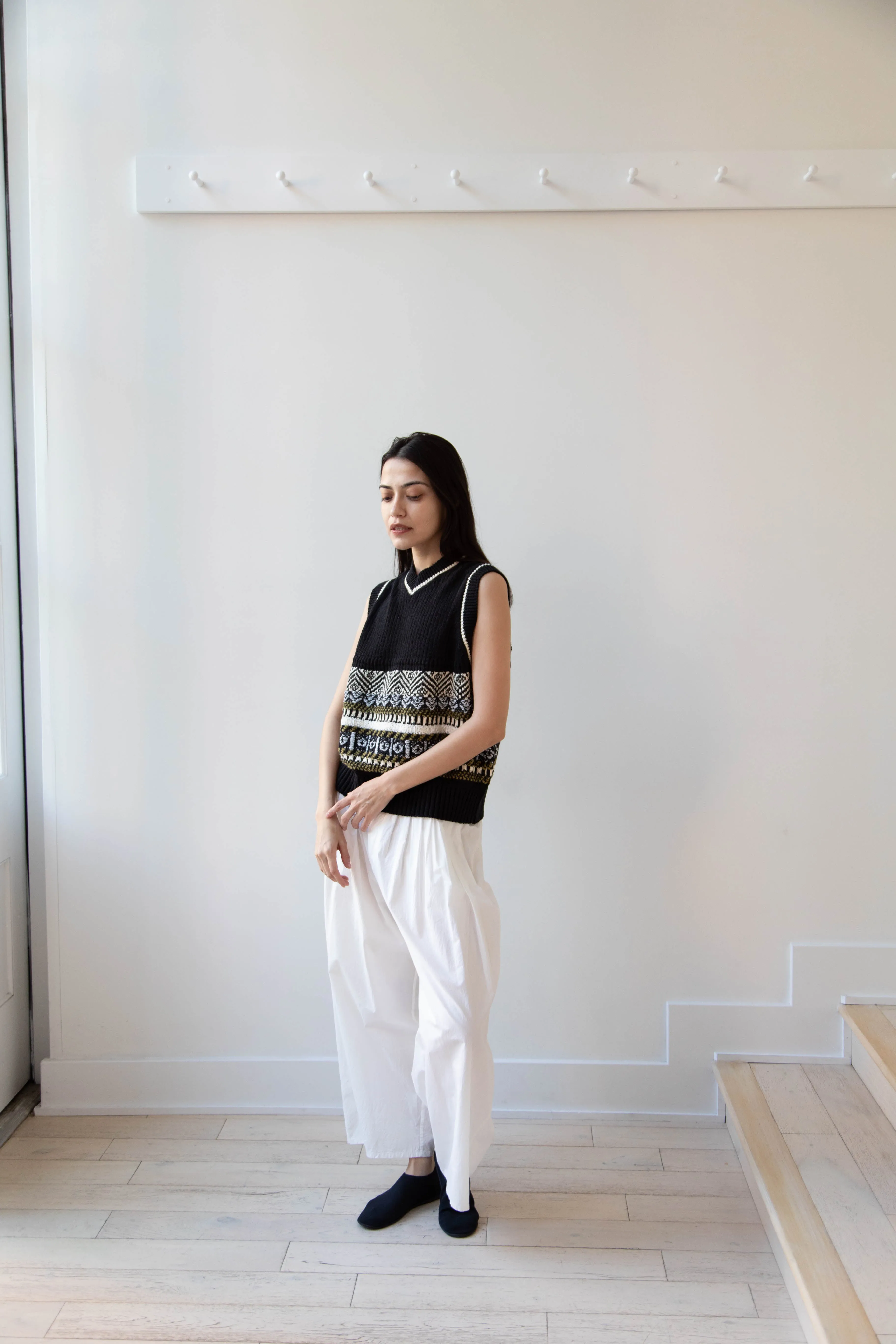 Aseedonclöud | Family Traditions Knit Vest in Black