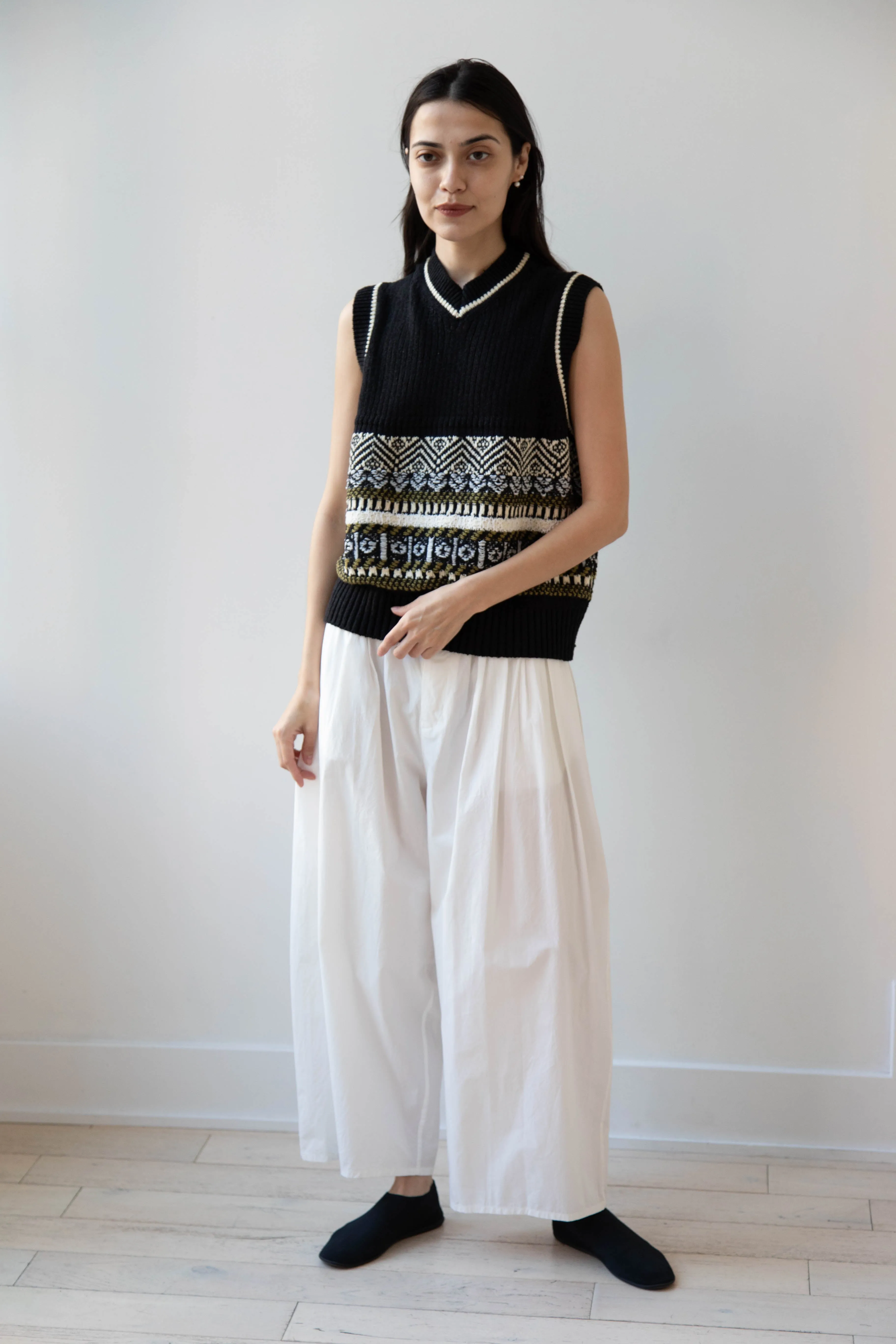 Aseedonclöud | Family Traditions Knit Vest in Black
