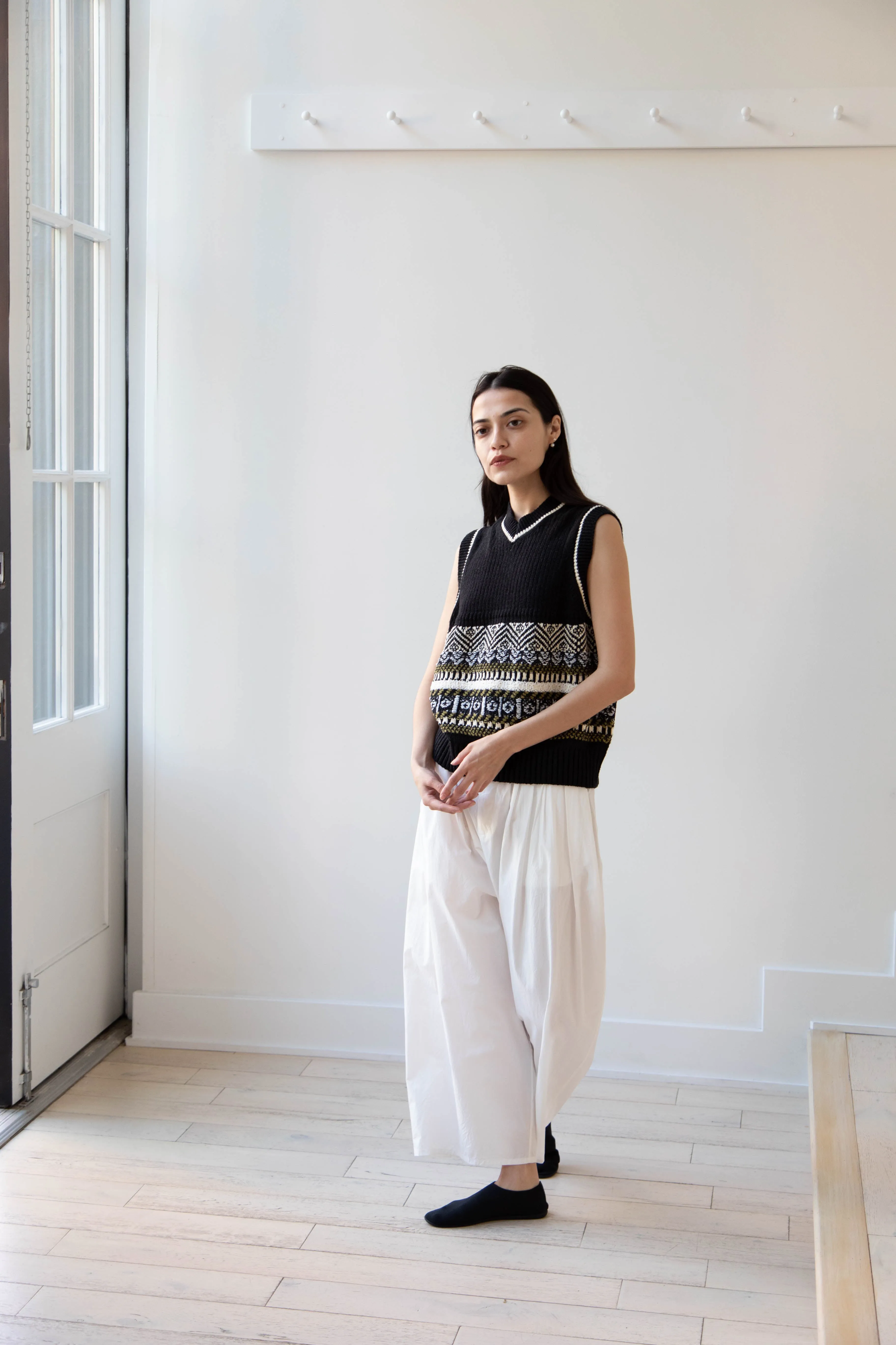 Aseedonclöud | Family Traditions Knit Vest in Black