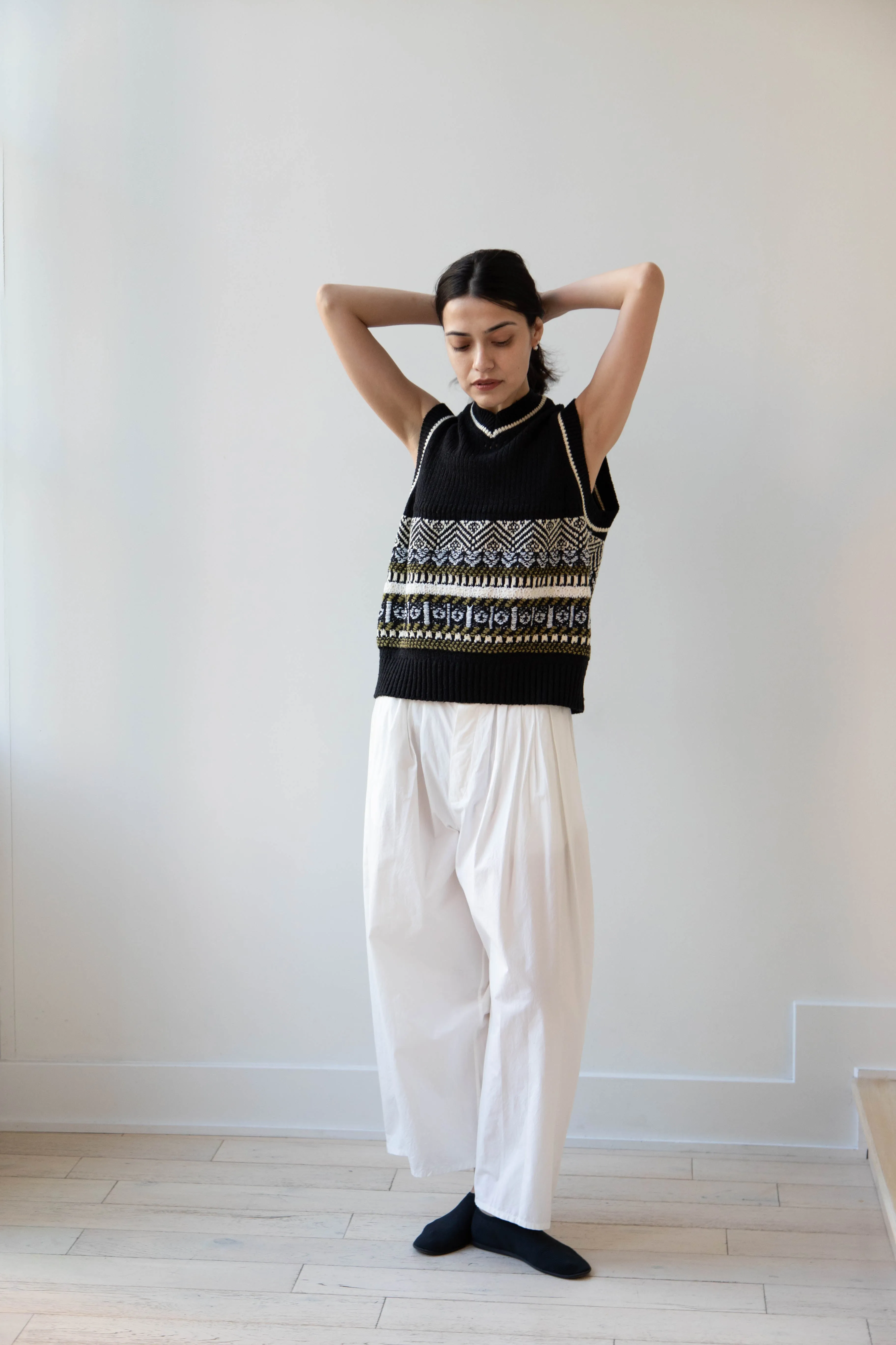 Aseedonclöud | Family Traditions Knit Vest in Black