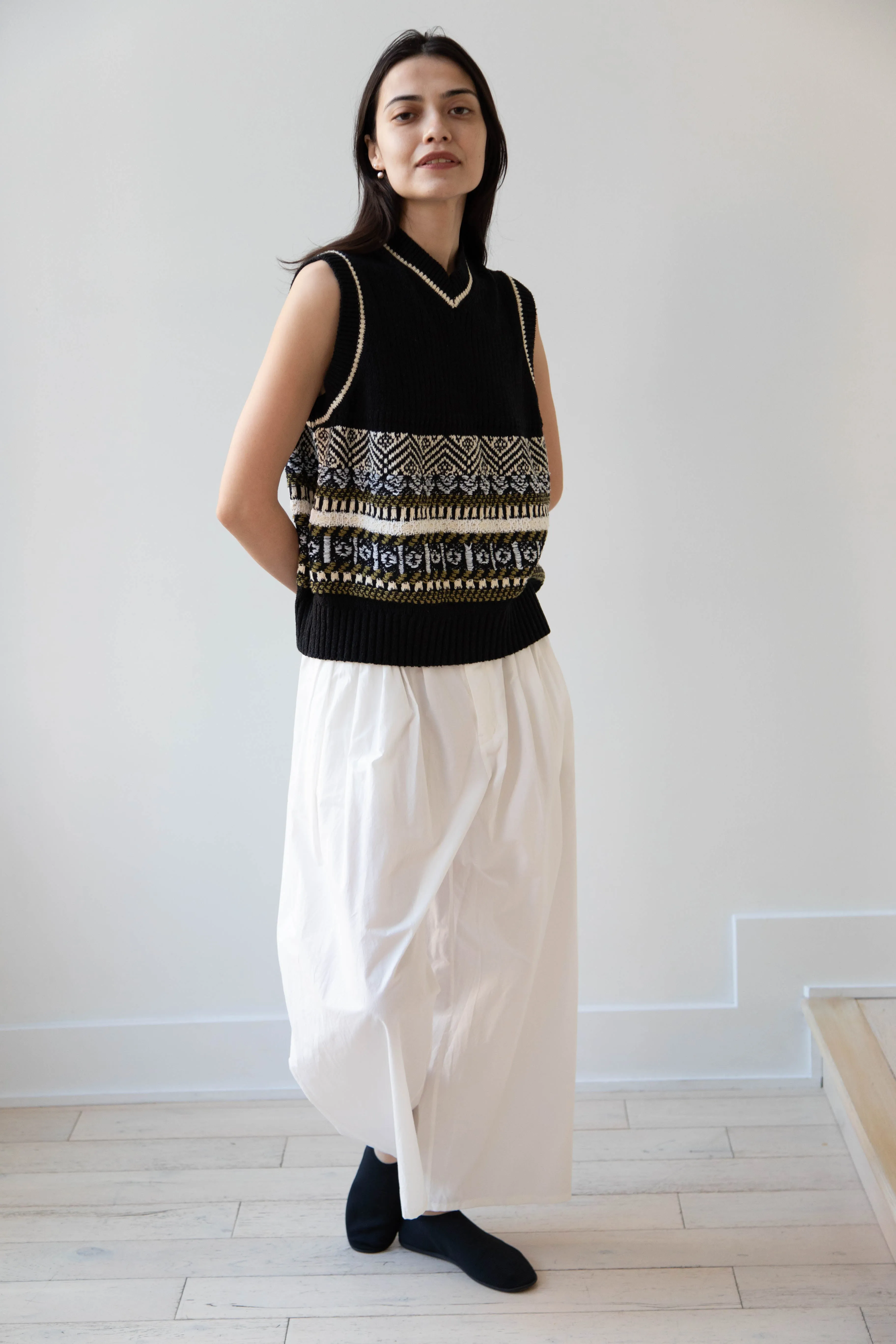 Aseedonclöud | Family Traditions Knit Vest in Black
