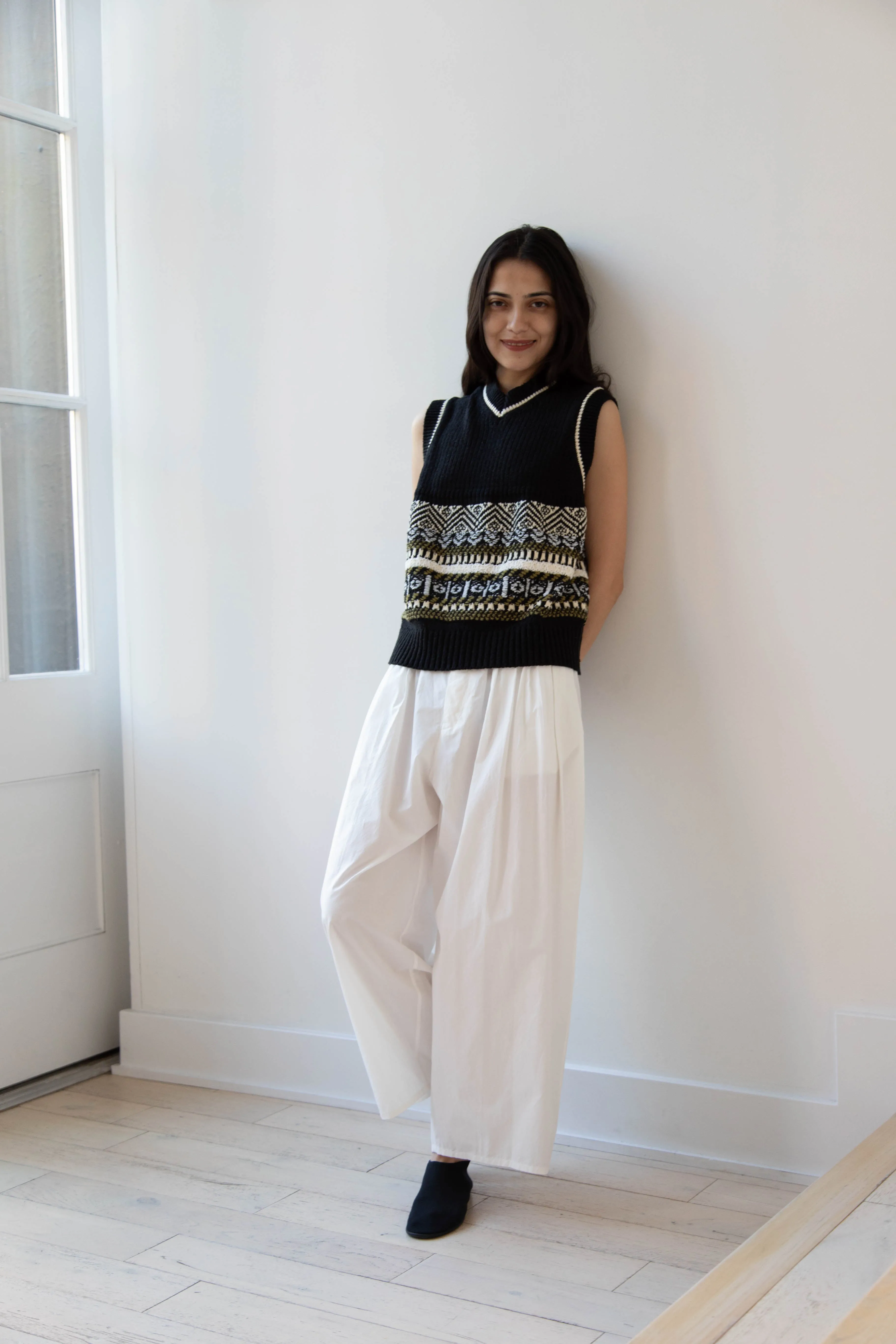 Aseedonclöud | Family Traditions Knit Vest in Black