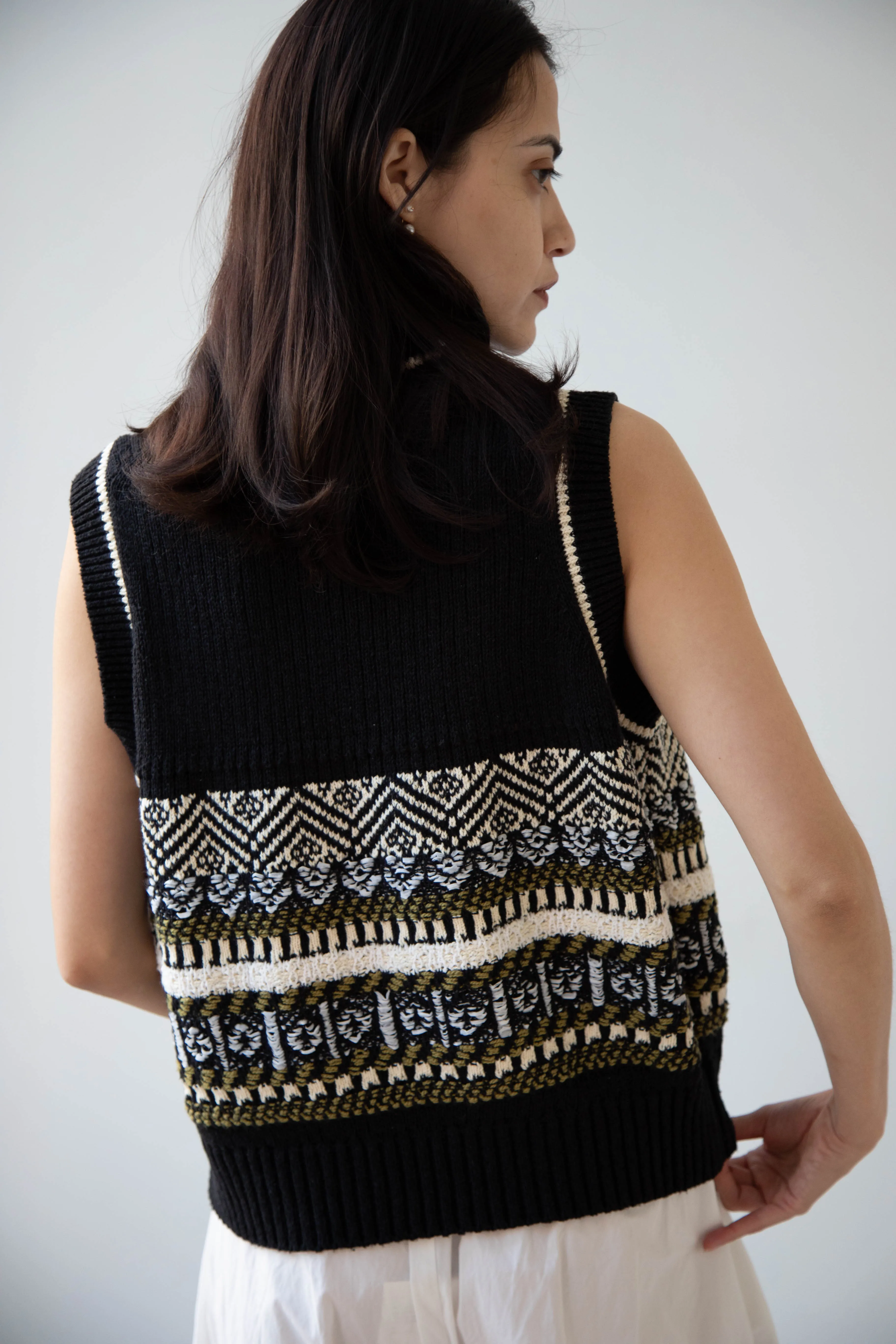 Aseedonclöud | Family Traditions Knit Vest in Black