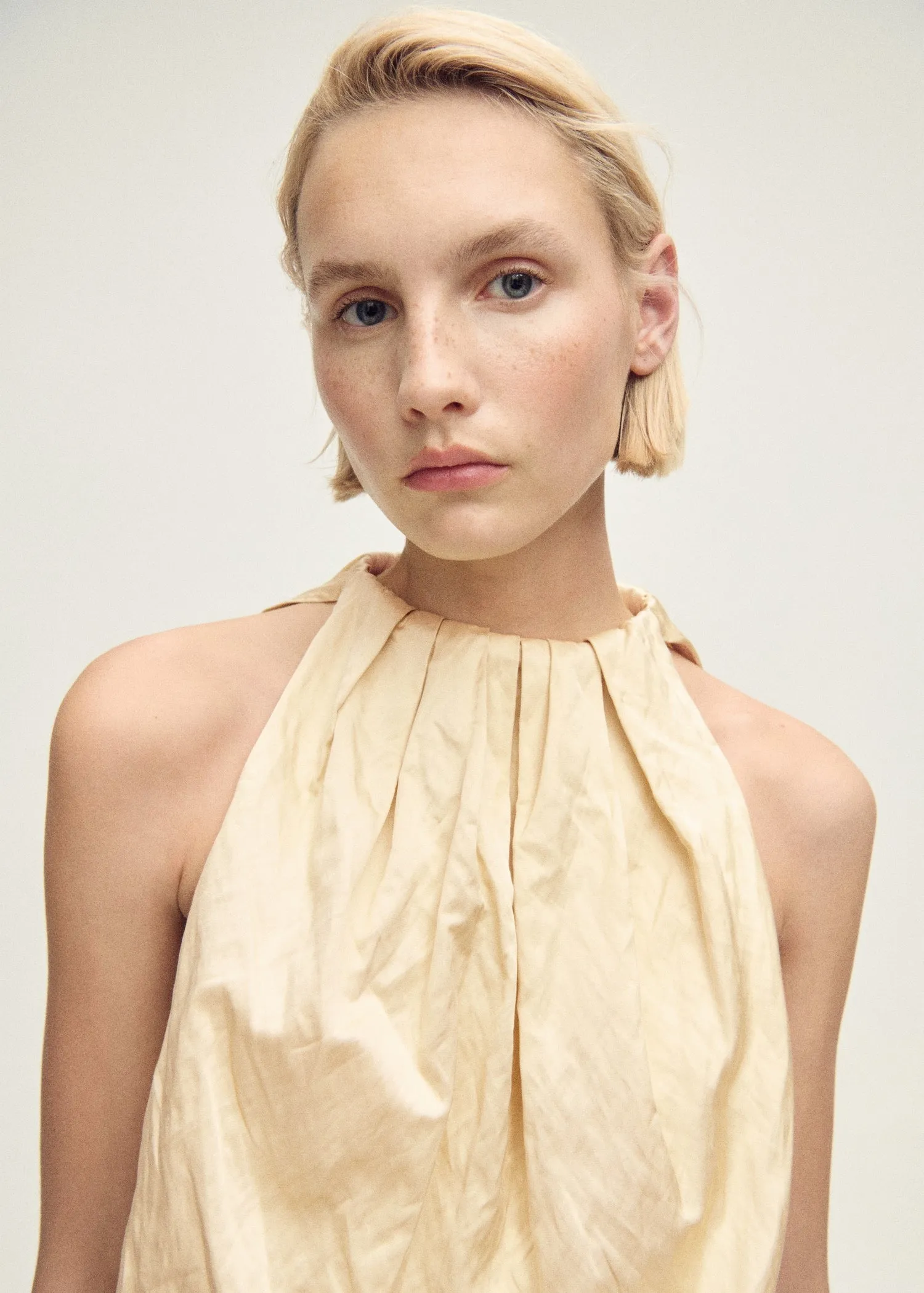 Balloon effect blouse in wrinkled fabric
