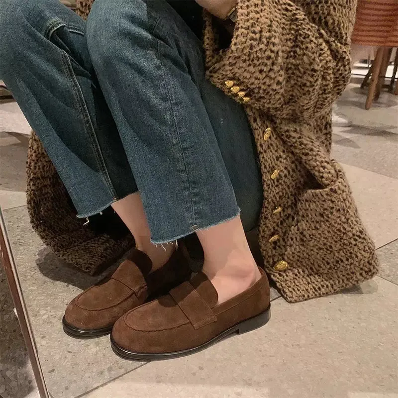 Brown suede moccasin for women