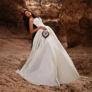 Elegant Strapless Sweetheart Black White Stain Evening Dresses Sexy A-Line Pleated Sleeveless Floor Length Ball Gowns