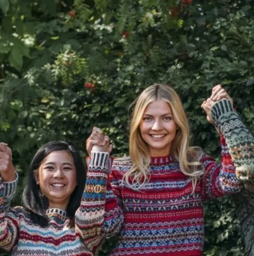 ERIBÉ Westray Sweater - Poppy