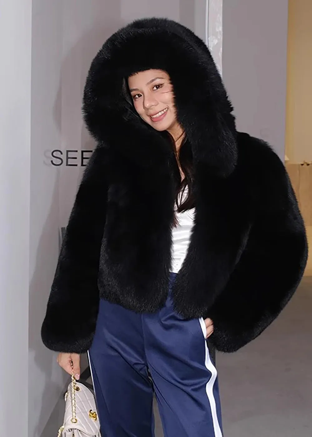 Faux fur coat for Women Luxury fur coat faux fur jackets for women faux fur Hooded coat Vintage fur coat