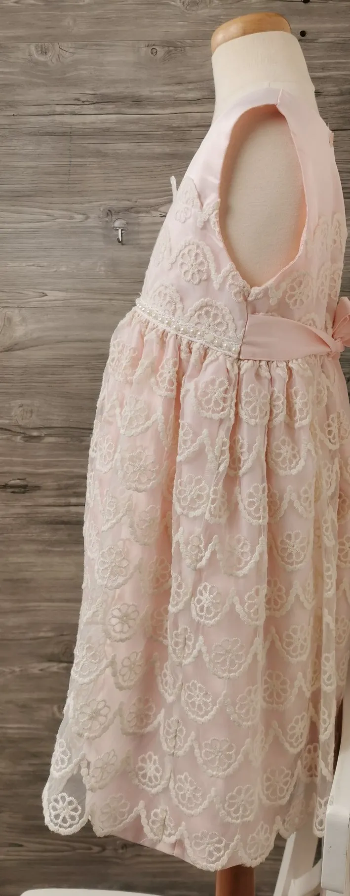 GIRL SIZE 6X - BLUEBERI BOULEVARD, Soft Pink Tulip Lace, Empire Dress EUC B37