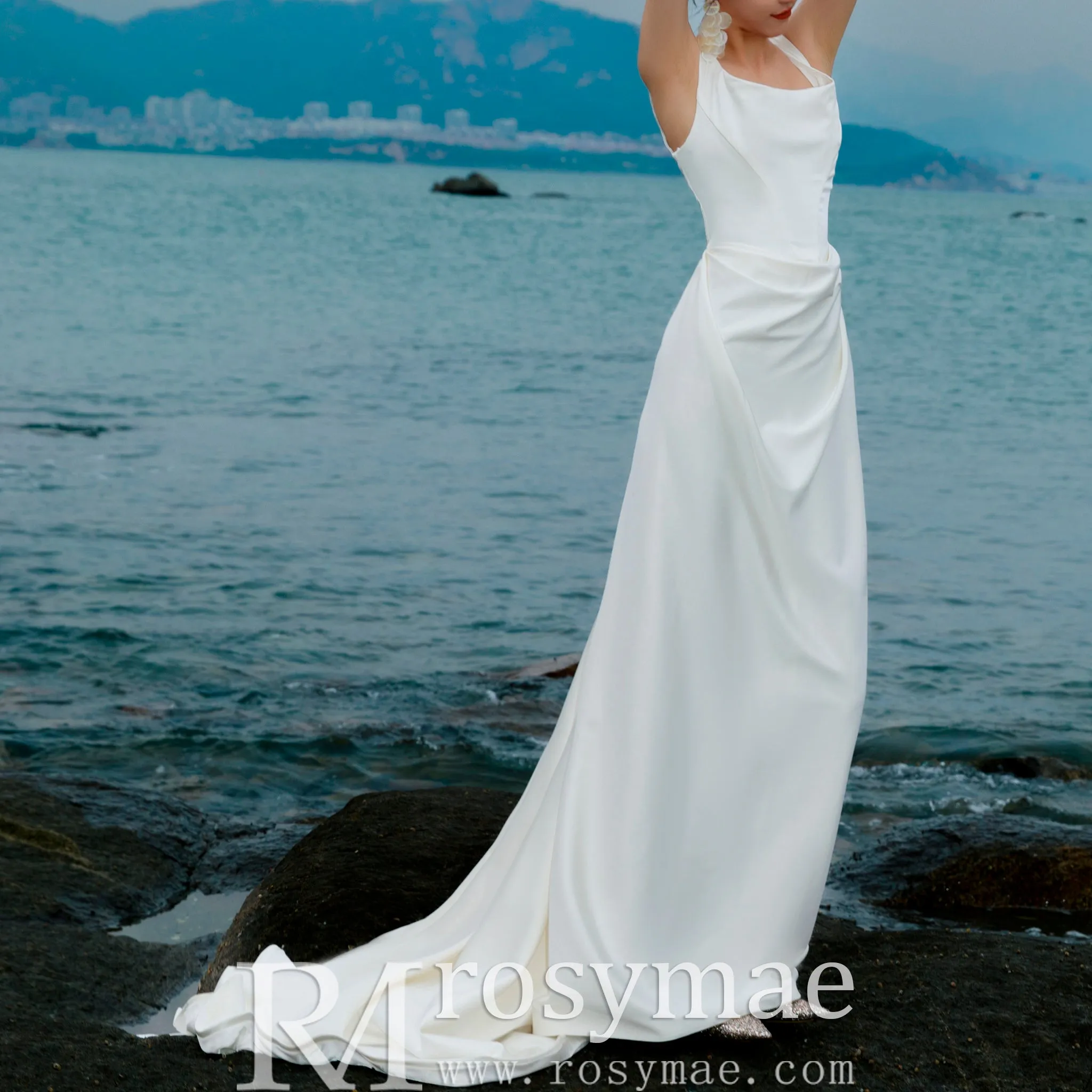 Informal Simple and Elegant Boho Beach Wedding Dresses