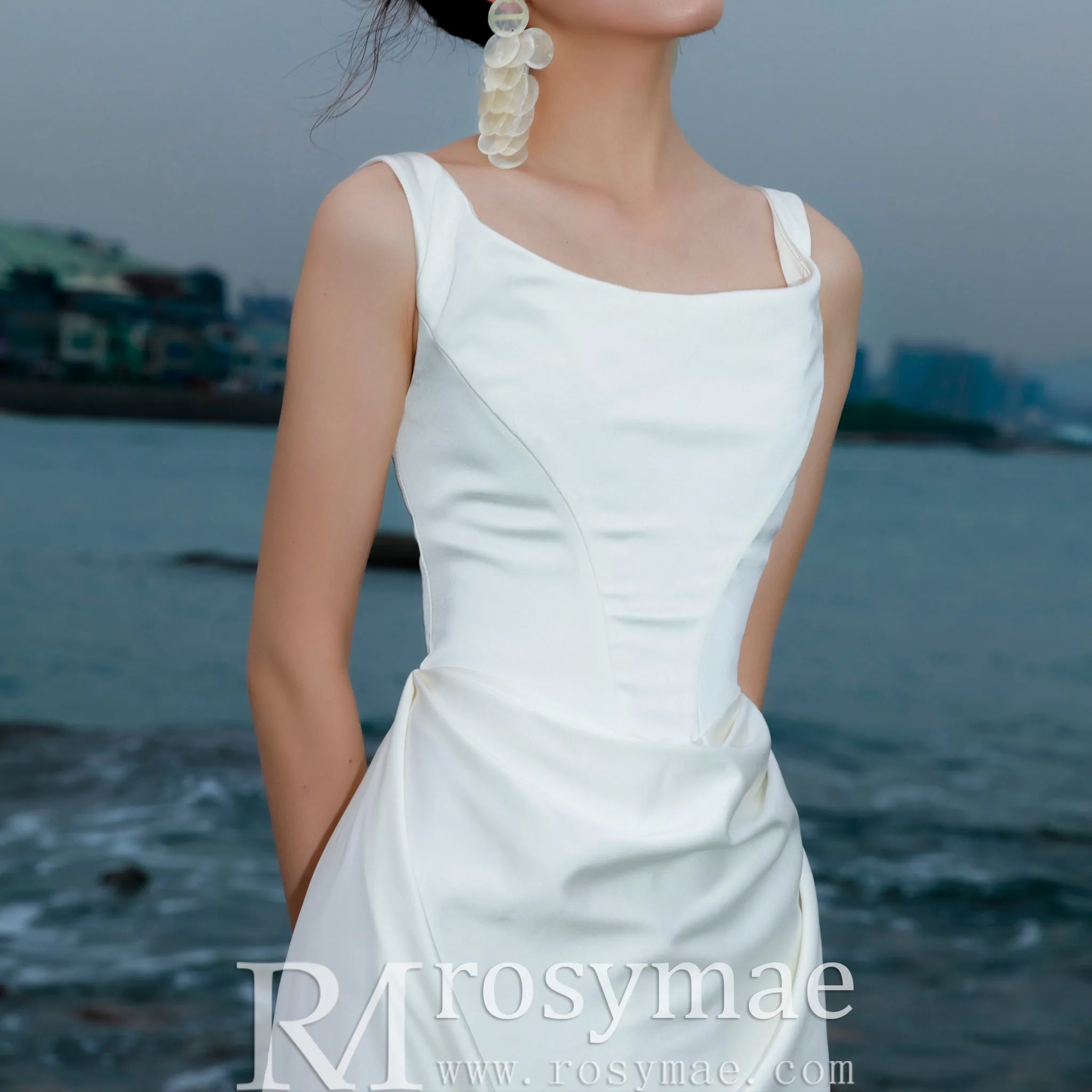 Informal Simple and Elegant Boho Beach Wedding Dresses