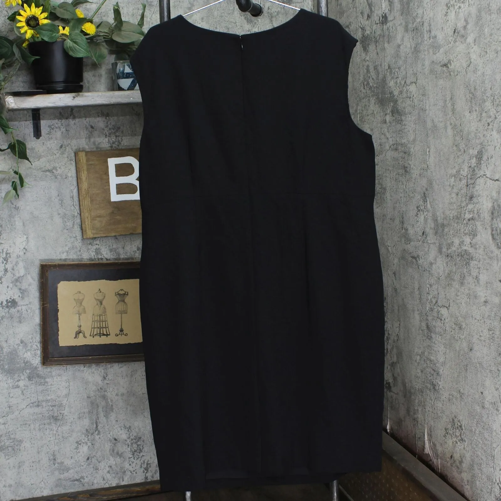 Kasper Womens Plus Size Sleeveless Sheath Dress 1678fa106049b1 Black 22W