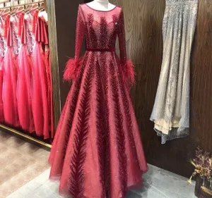 Luxury Wine Red  Dubai Design Evening Dresses Long Sleeves Feathers Crystal Formal Dress