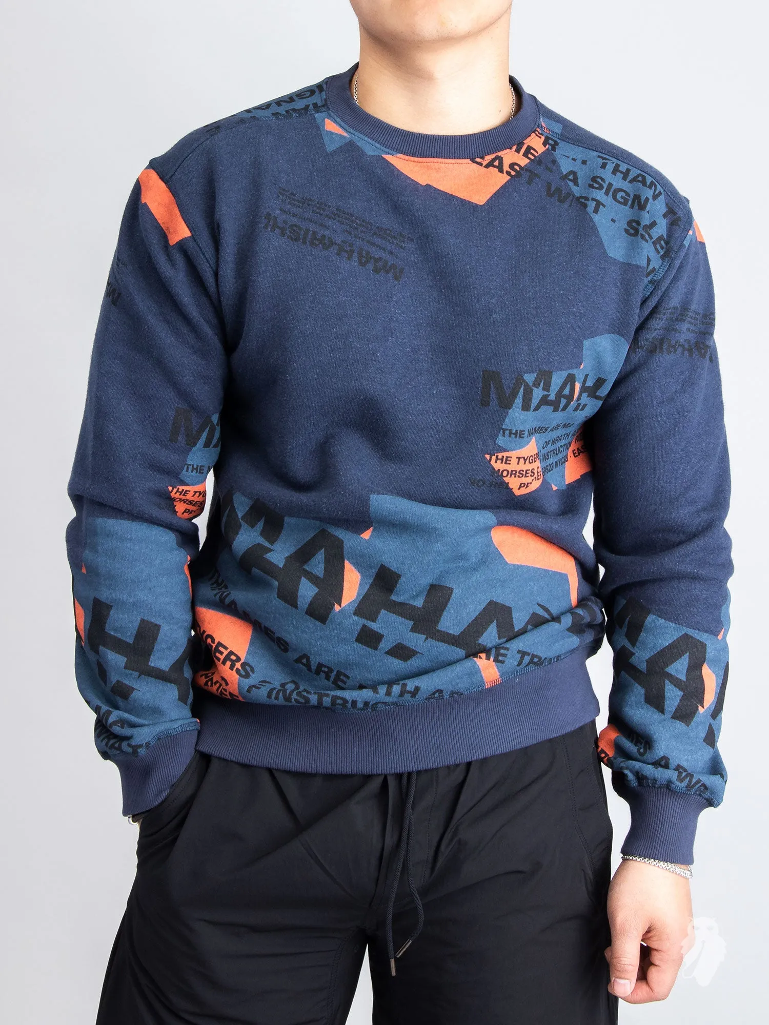 MILTYPE Shattered Crewneck Sweater in Navy