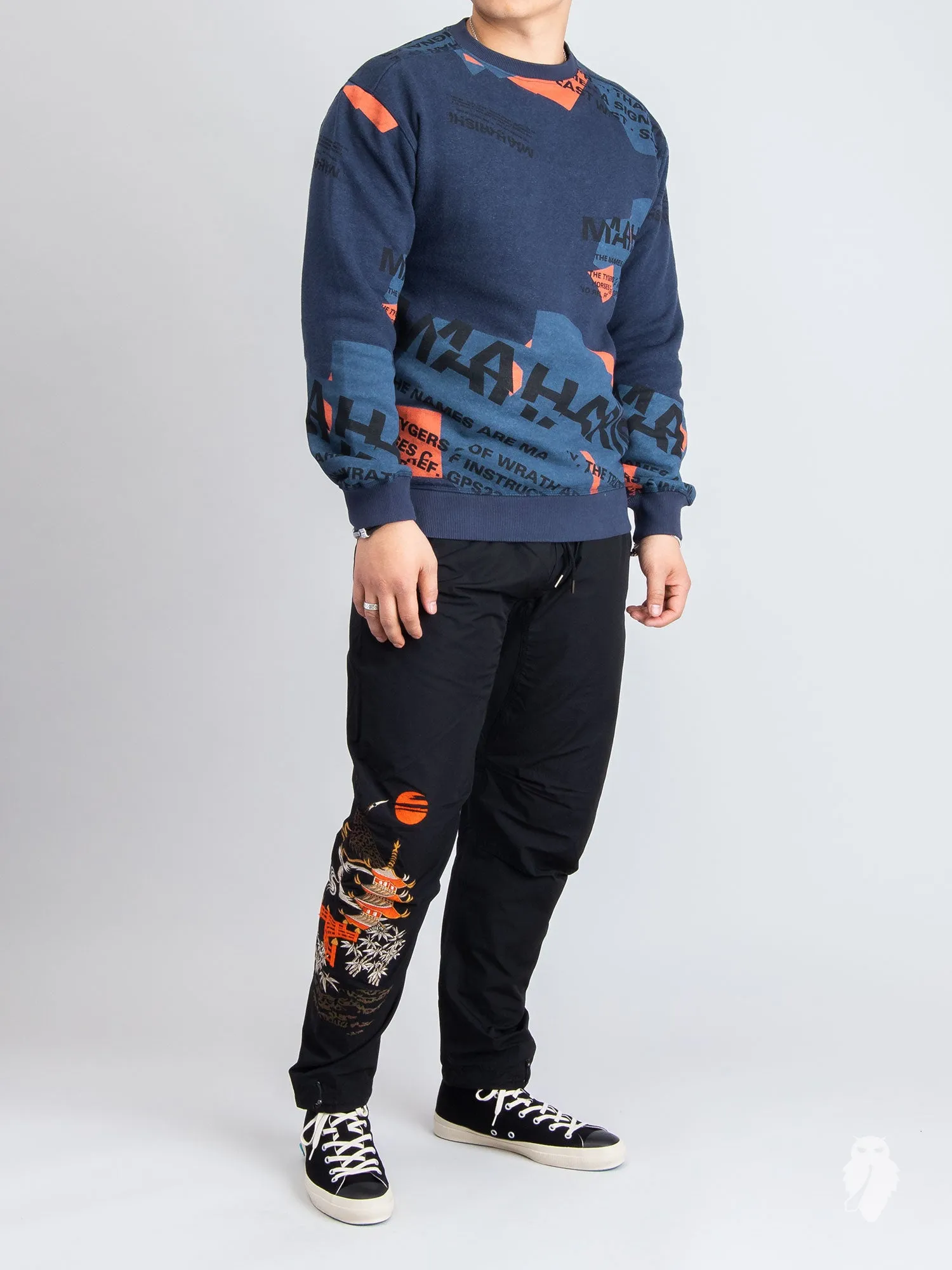 MILTYPE Shattered Crewneck Sweater in Navy