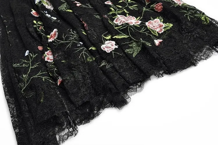 Molly Sequins Lace Dress Women O-Neck Lantern Sleeve Floral Embroidery Black Vintage Dress