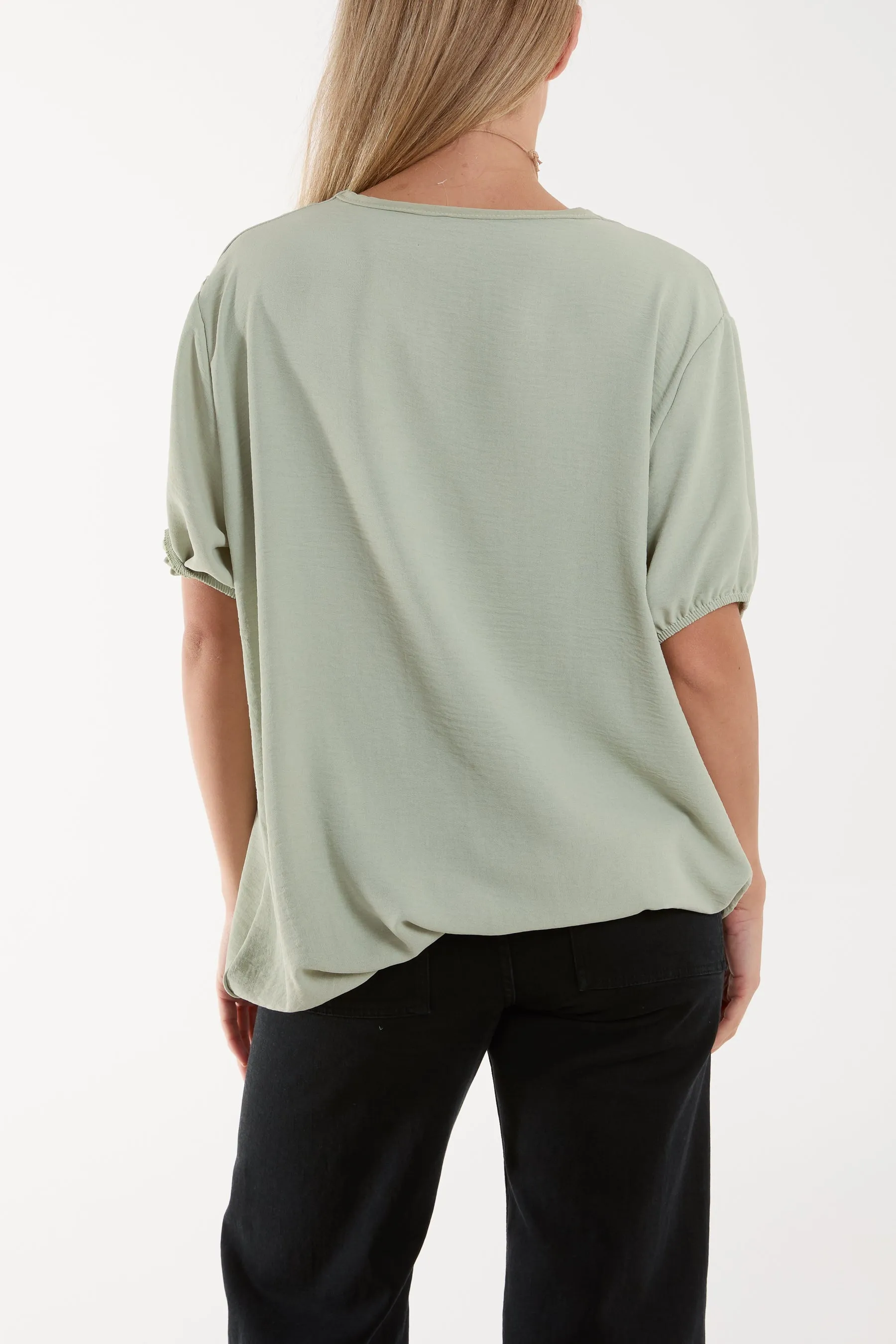 Necklace V-neck Bubble Hem Top