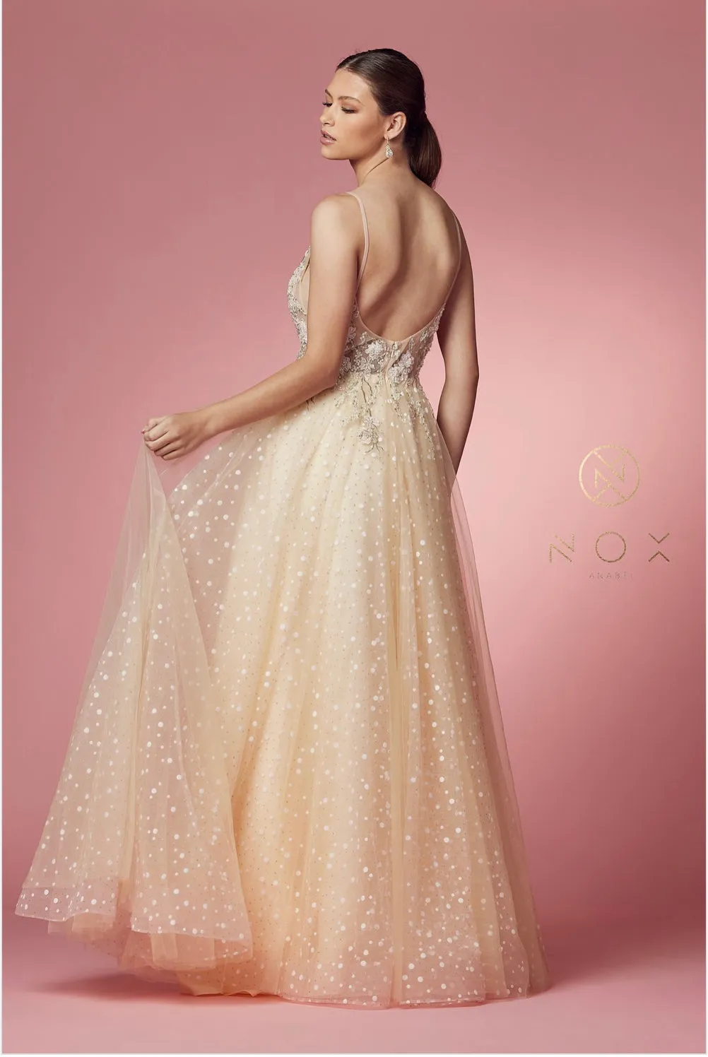 Nox Anabel Evening Gowns E1002