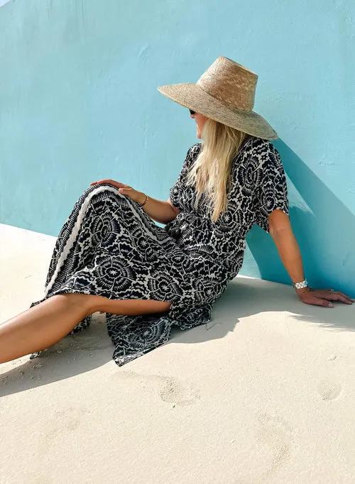 Pia Caftan