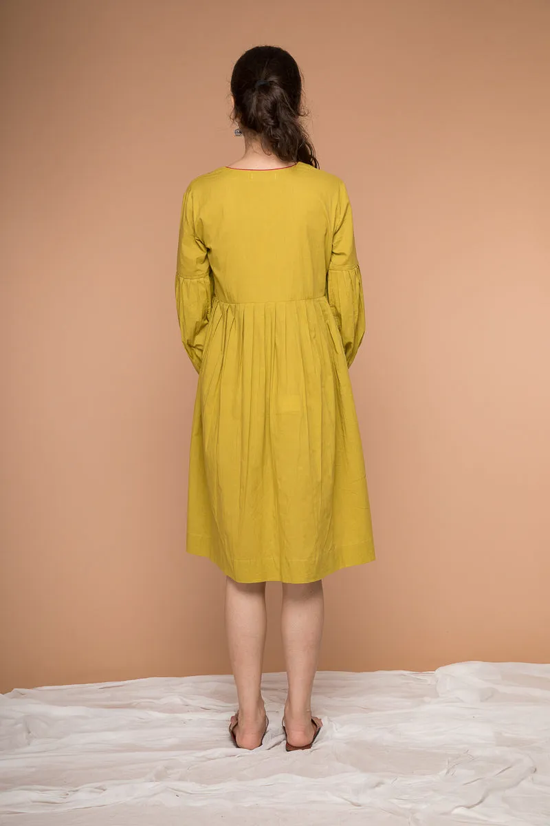 Pleated Dress with balloon sleeves in Ochre Yellow cotton