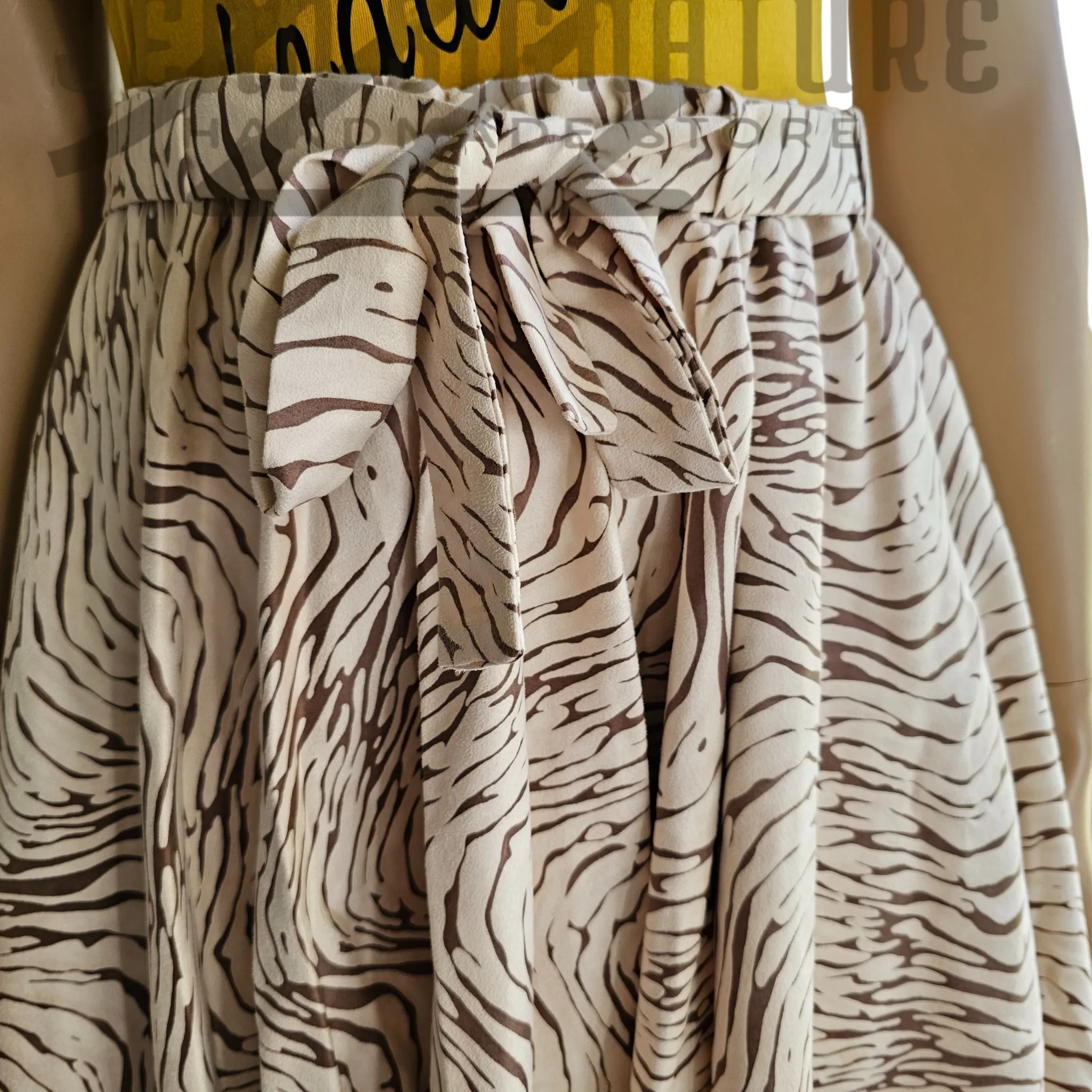 Rumi Asymmetry Plus-Size Swing Skirt - 01