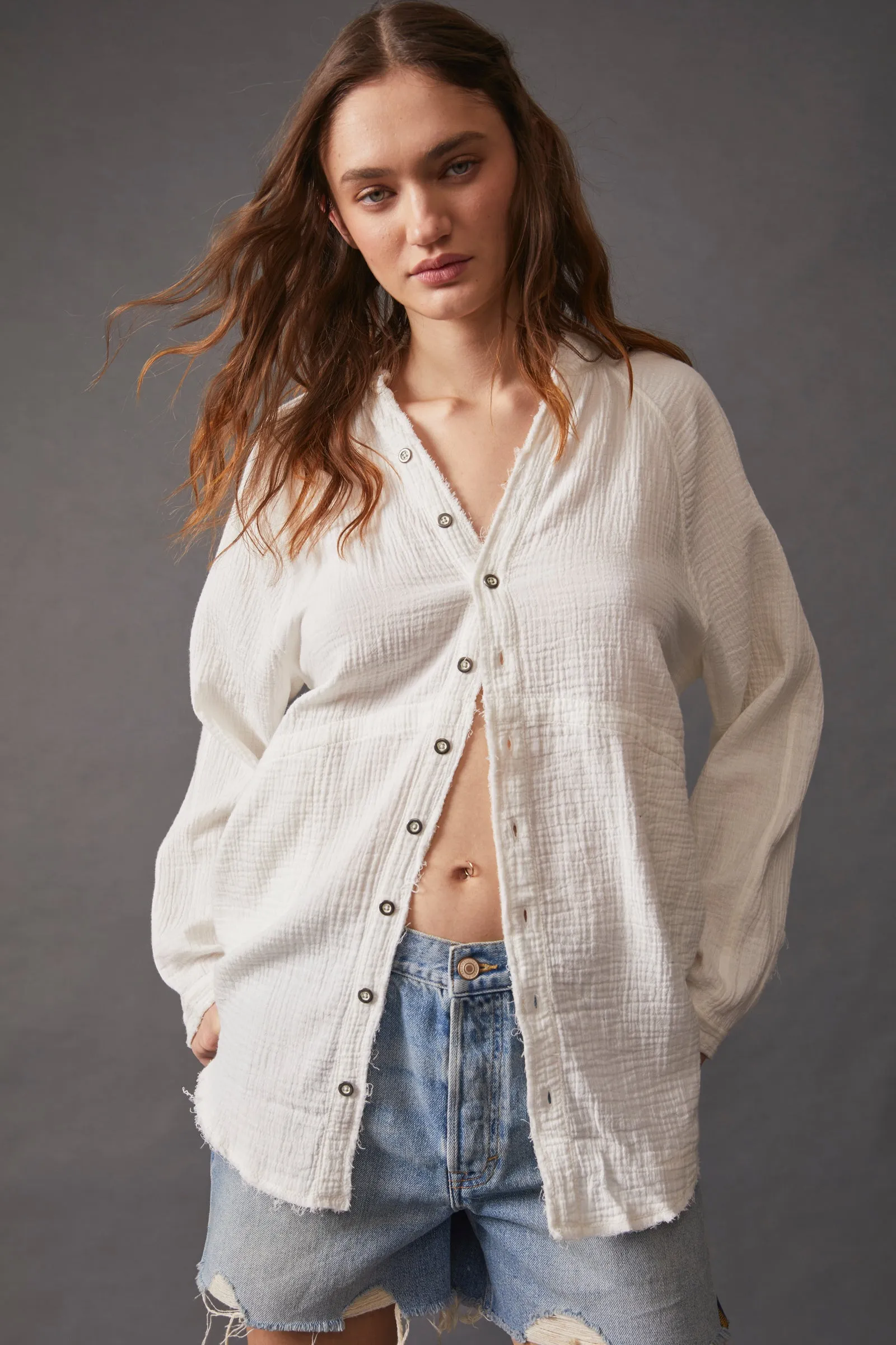 Summer Daydream Button Down - White