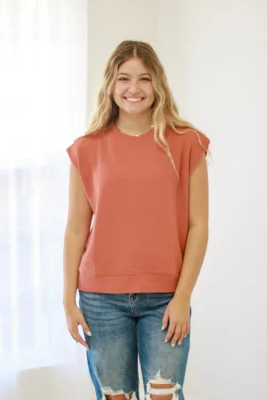 Talking to You Muscle Tee in Dusty Mauve