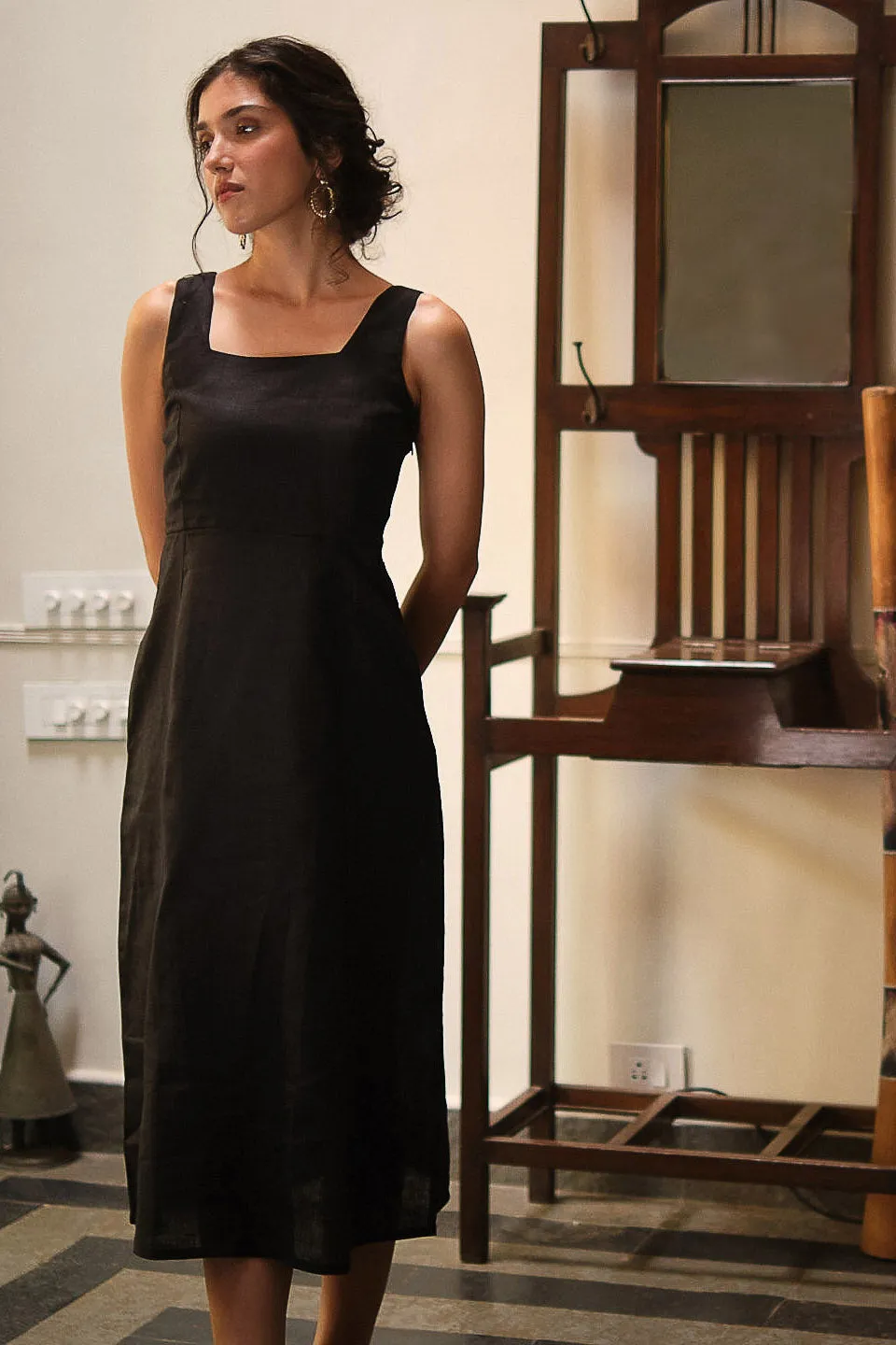 The Linen Midi Dress