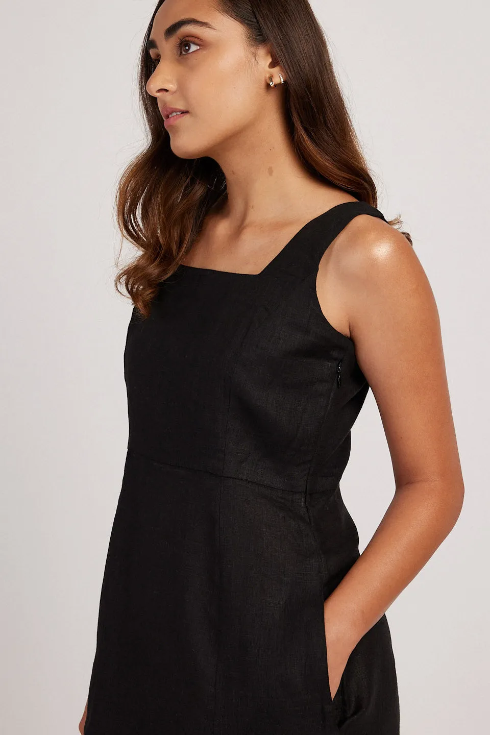 The Linen Midi Dress
