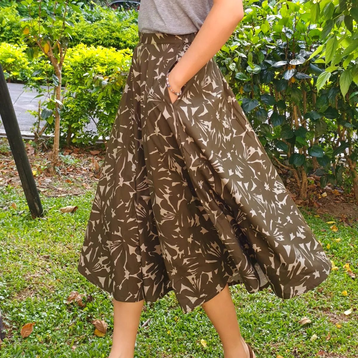 Twilight Green Flowers-Handmade Circle Skirt