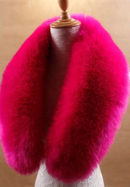 Winter Luxe: Faux Fur Collar for Jackets & Coats