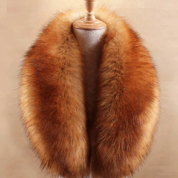 Winter Luxe: Faux Fur Collar for Jackets & Coats