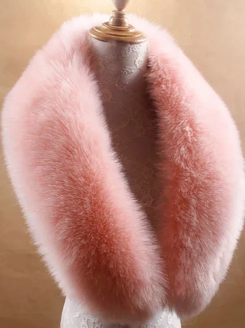 Winter Luxe: Faux Fur Collar for Jackets & Coats