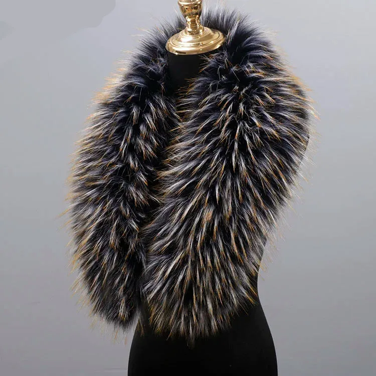 Winter Luxe: Faux Fur Collar for Jackets & Coats