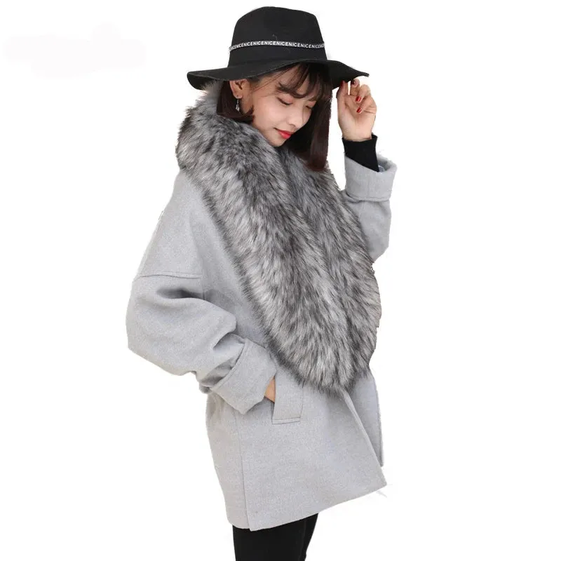 Winter Luxe: Faux Fur Collar for Jackets & Coats