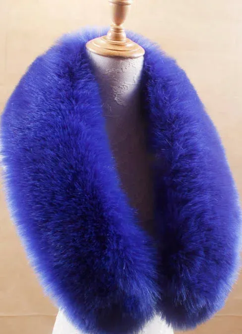 Winter Luxe: Faux Fur Collar for Jackets & Coats