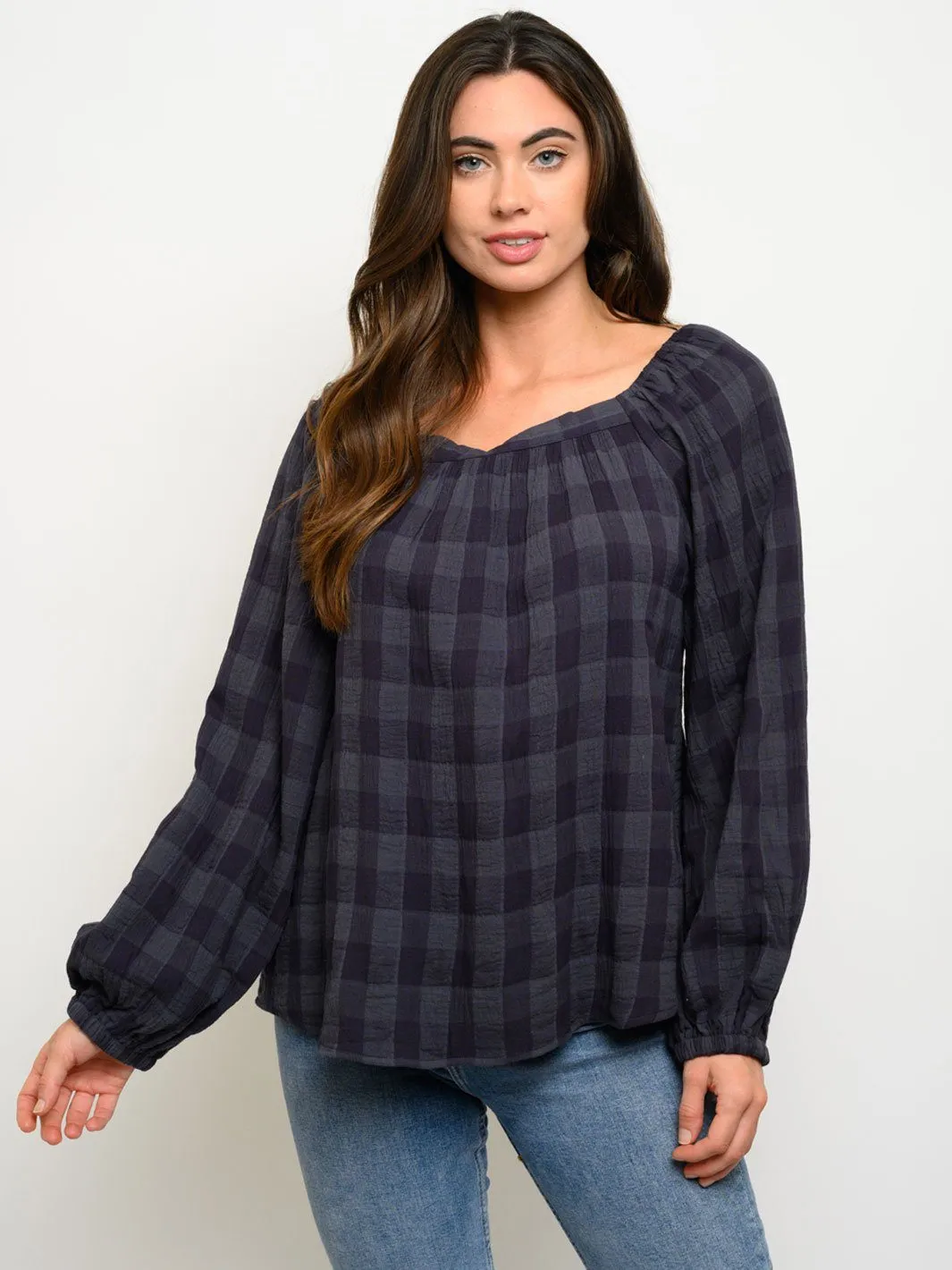 WOMEN'S LONG SLEEVE ROUND NECK TOP