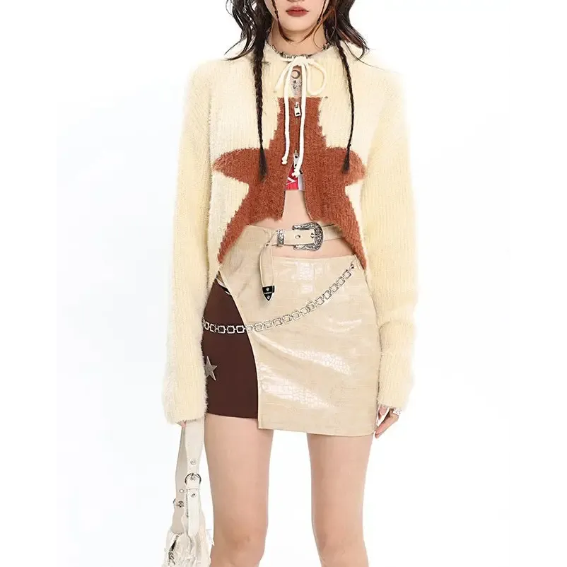 Y2K Star Hoodie Sweater with Full Zip Closure in Pink and Beige